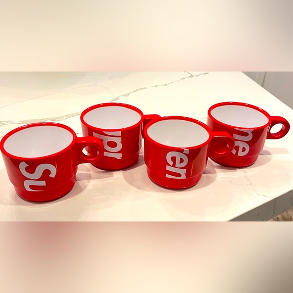 Supreme Stacking Cups Set of 4 Red SS18 LIMITED 100% Authentic. - Picture 2 of 8